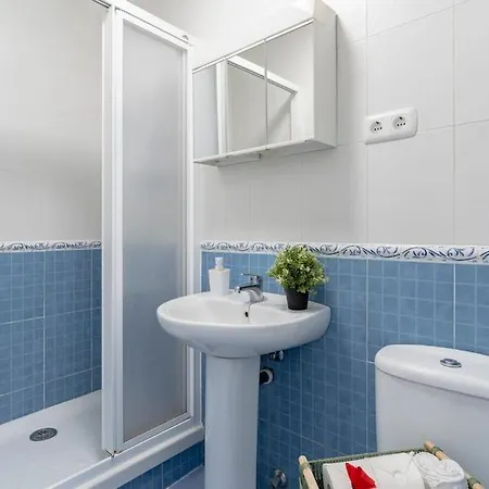 Bonito Estudio Carihuela Con Terraza, Wifi, Playa A 150 Metros Torremolinos Exterior photo