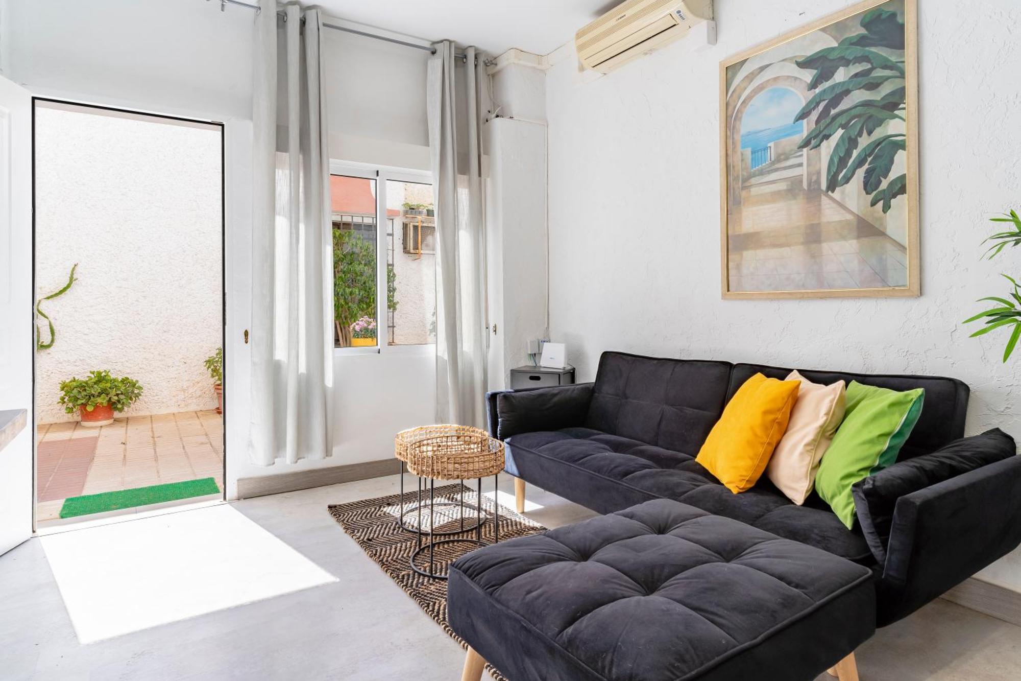 Apartament Bonito Estudio Carihuela Con Terraza, Wifi, Playa A 150 Metros